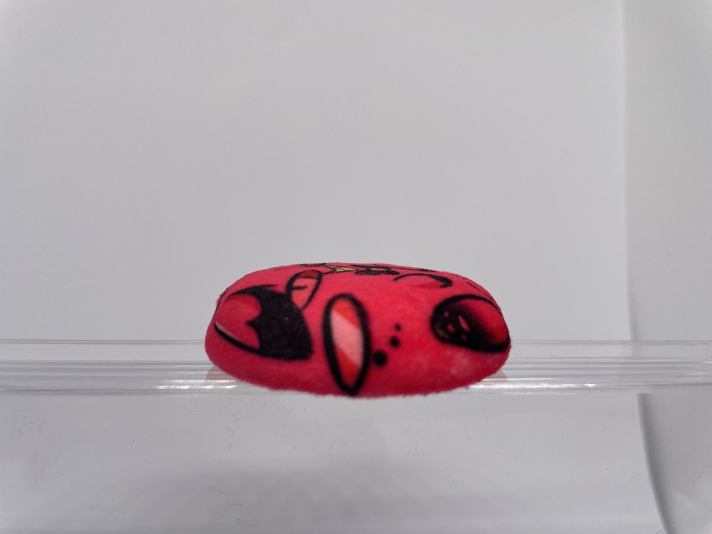 手のひらサイズアラ猫ふわもち缶バッジ