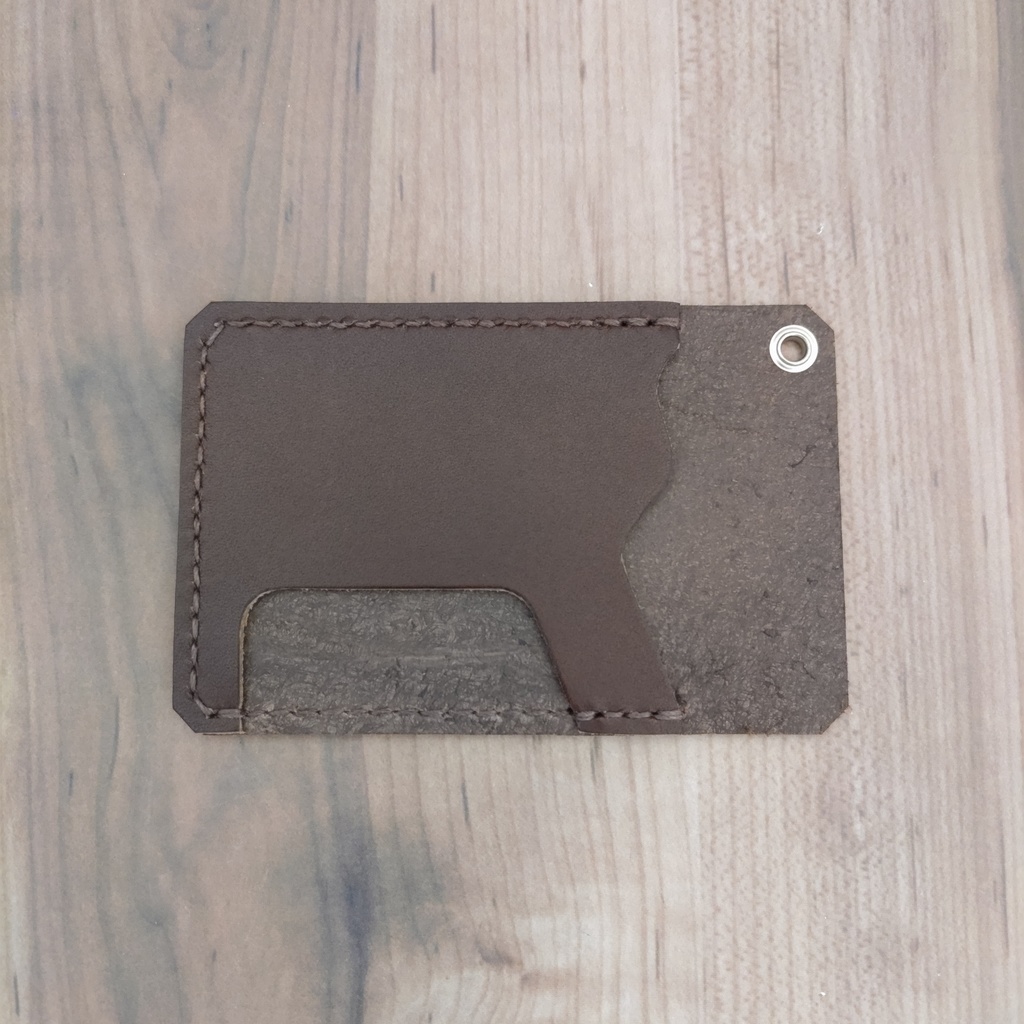 【受注製作】タンニン鞣し牛革を使用したSuicaデザインのパスケース