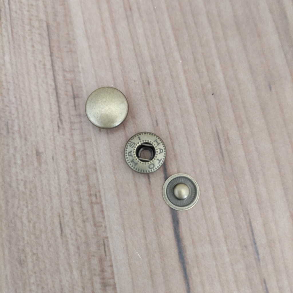 【ホックボタン金具の色変更オプション】 〈単品販売不可〉