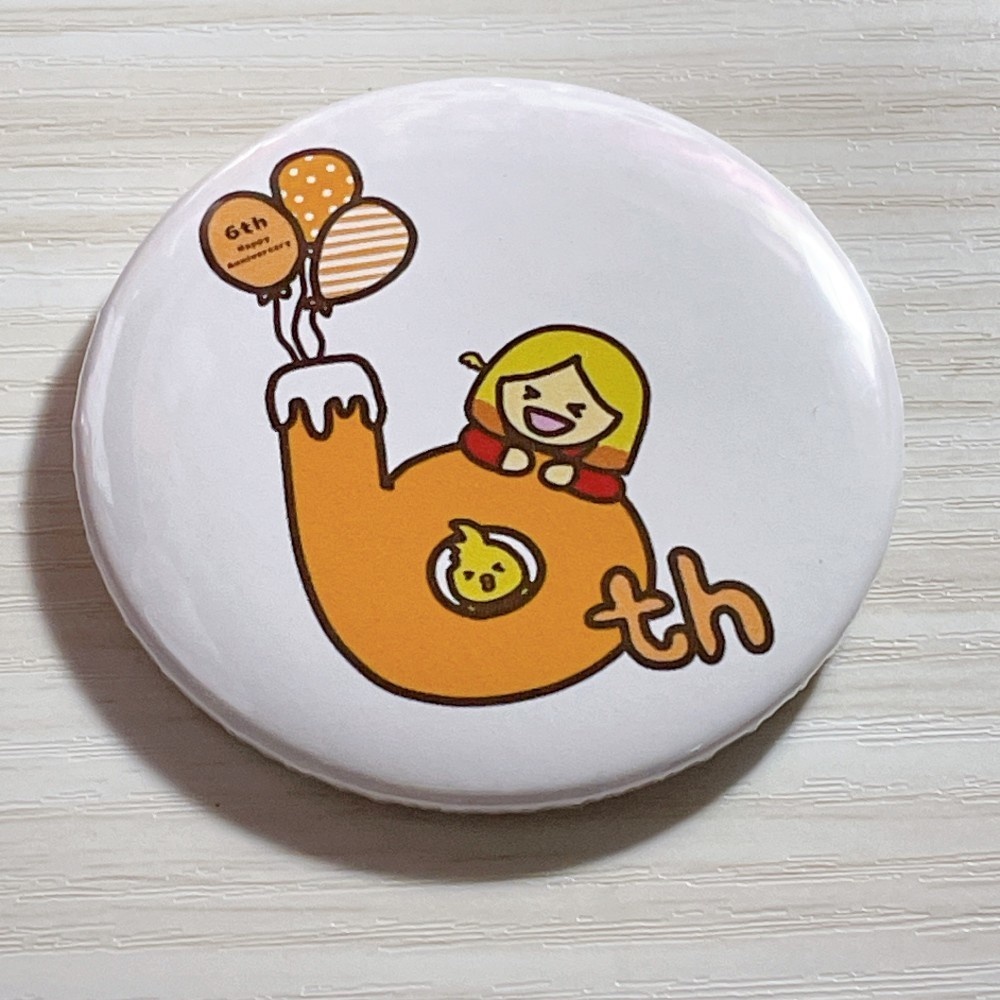 活動6周年 缶バッジ56mm