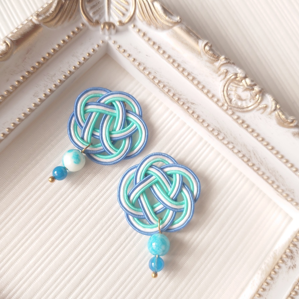 水引ピアスー空ー