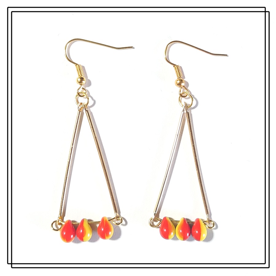 推しカラーチェコビーズピアス