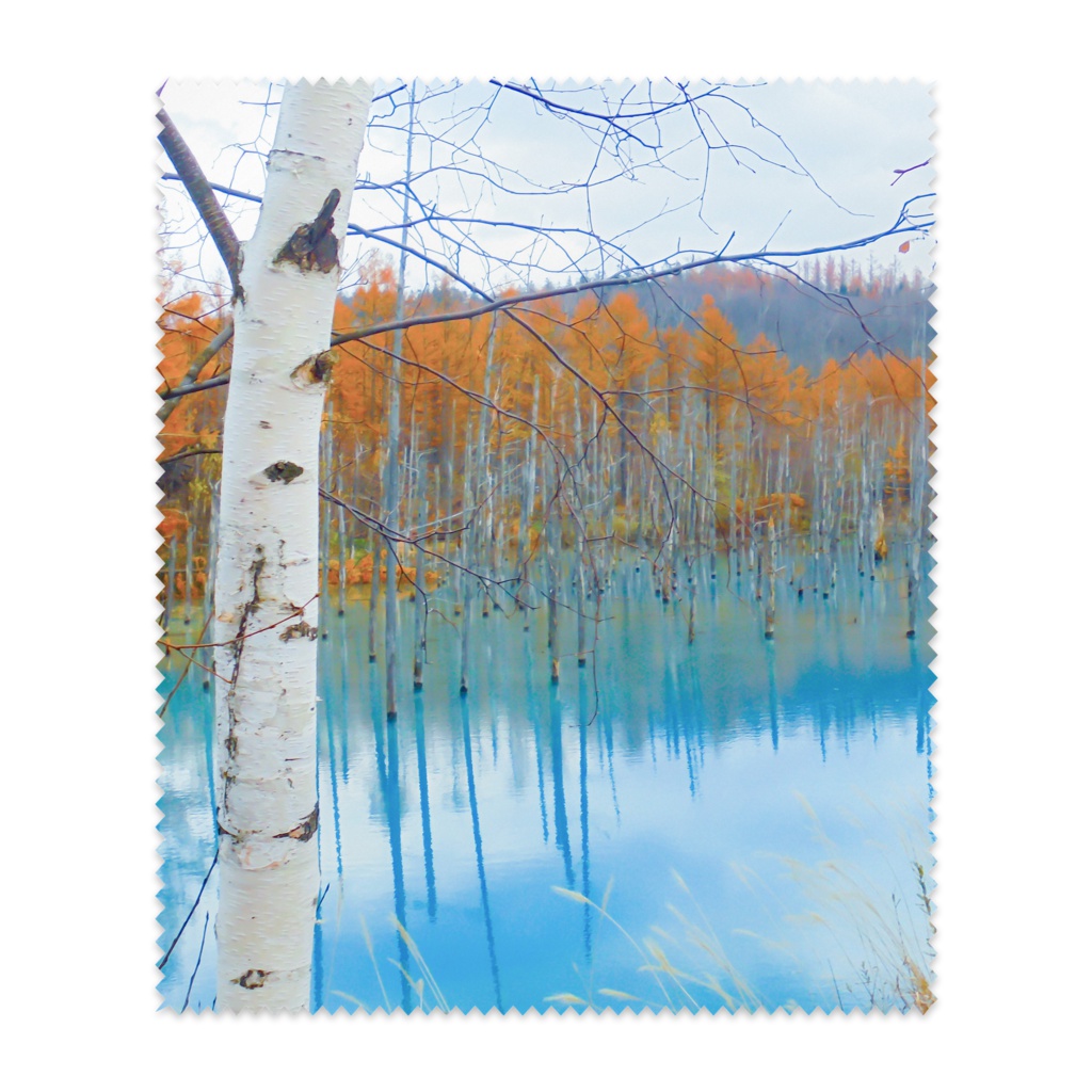 メガネ拭き—白樺の紅葉と青い湖面２