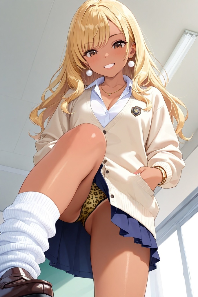 ルーズソックスJKの踏みつけパンチラ