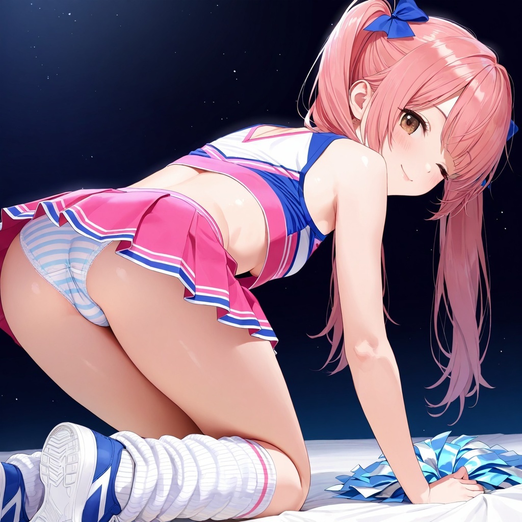 生パンチアガールの四つん這いパンチラ Vol.2