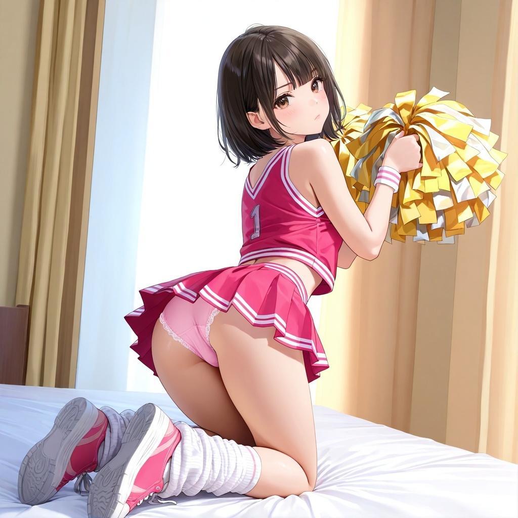 生パンチアガールの四つん這いパンチラ Vol.2