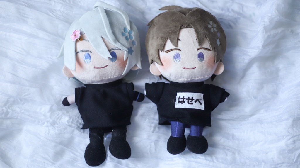 シンプル黒T