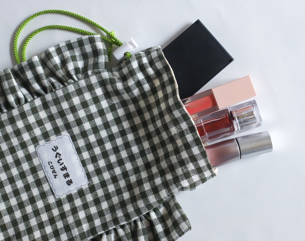 刀剣レトロ巾着　深緑　鶯丸