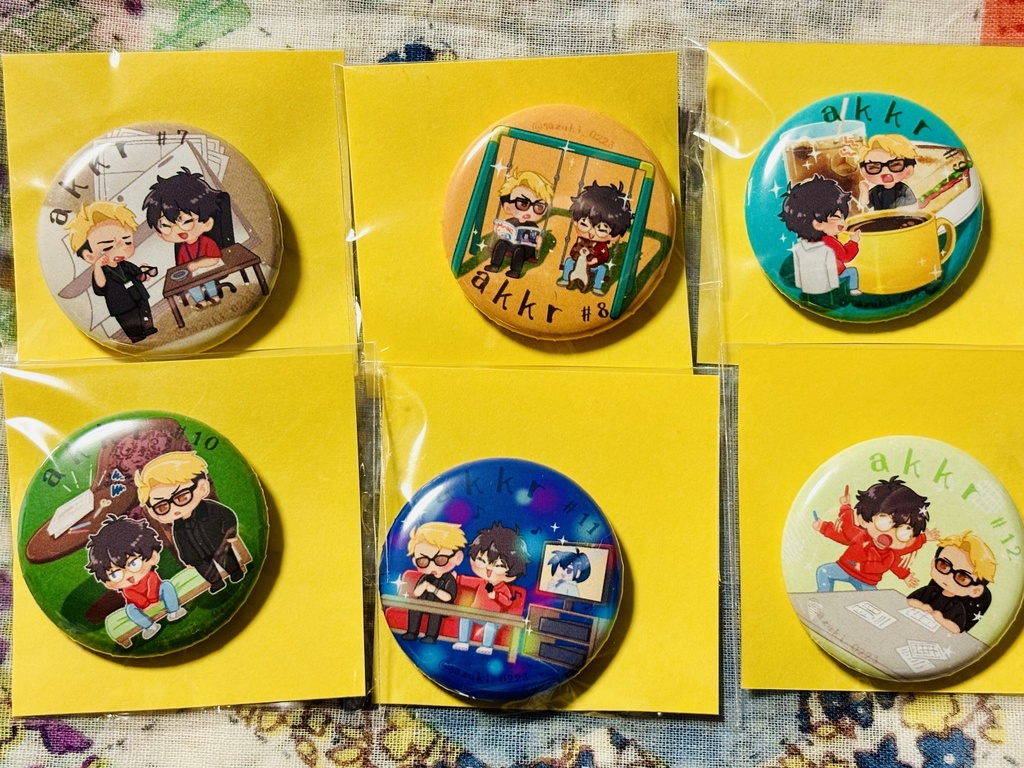 akkr缶バッジ 2