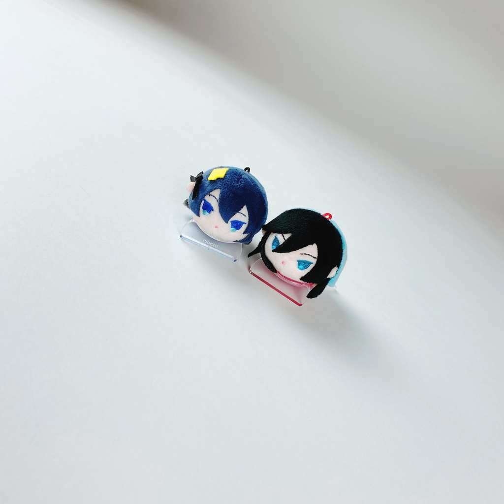 もちのあごもち 普通郵便1:ぬいぐるみスタンド(俵型向き)