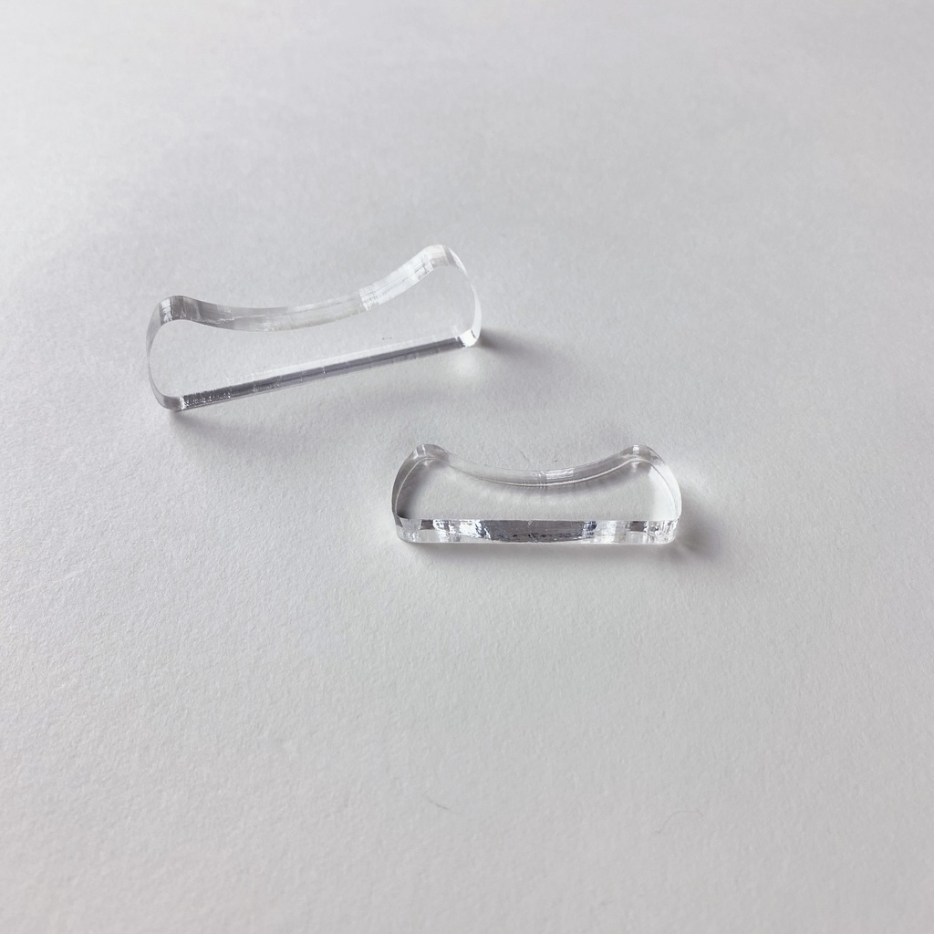 もちのあごもち 普通郵便1:ぬいぐるみスタンド(俵型向き)