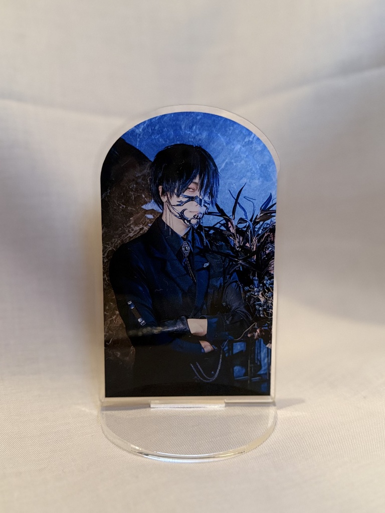 アクリルスタンド「烏執事」