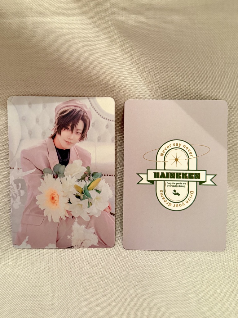 トレーディングカード(全11種)