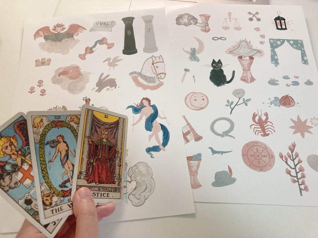 【データ販売】タロットのモチーフシールシート2枚 手帳素材
