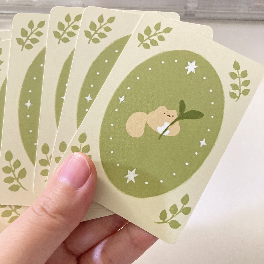 ぽちゃリスのミニオラクルカード(全6枚、ポーチ付き)