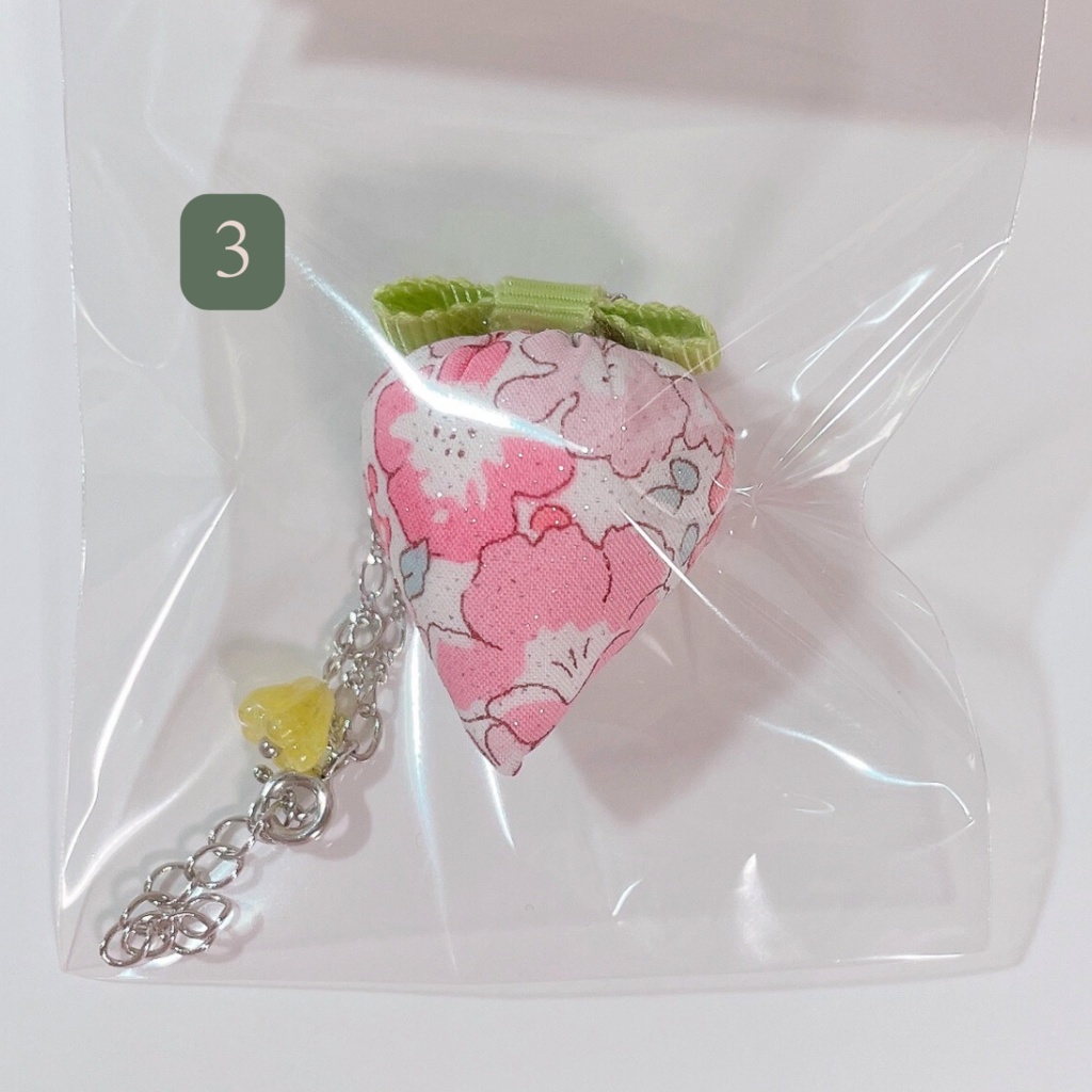 いちごポシェットA