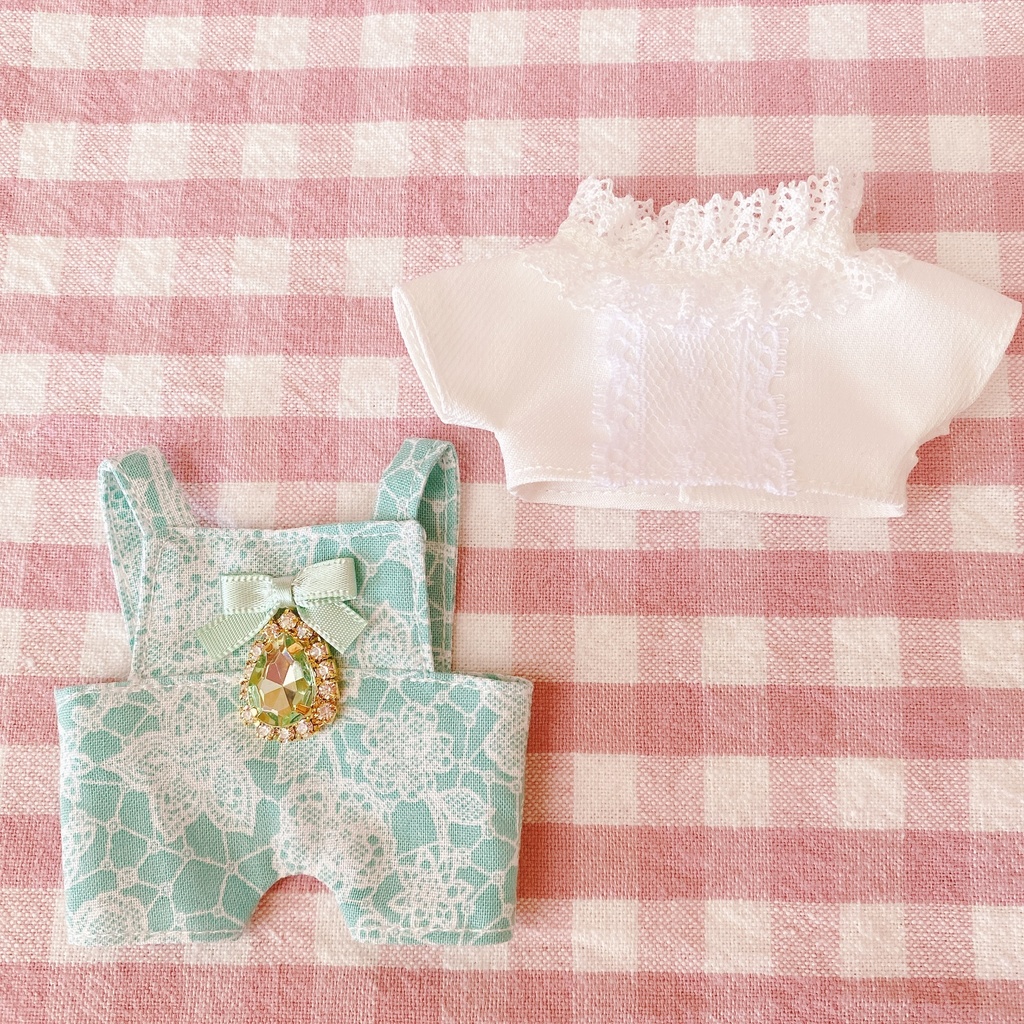 グリーンレース柄♡トップス&サロペットset