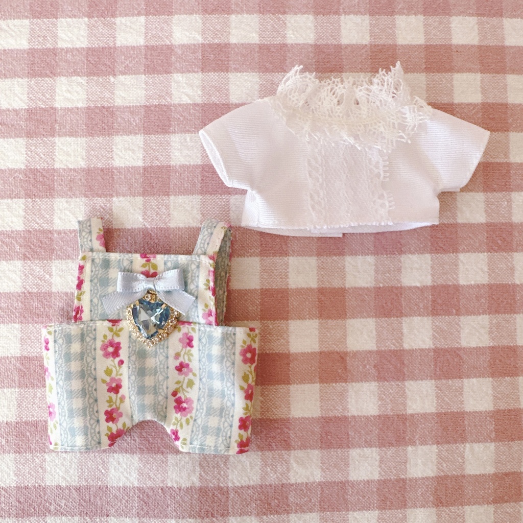 水色チェックフラワー柄♡トップス&サロペットset
