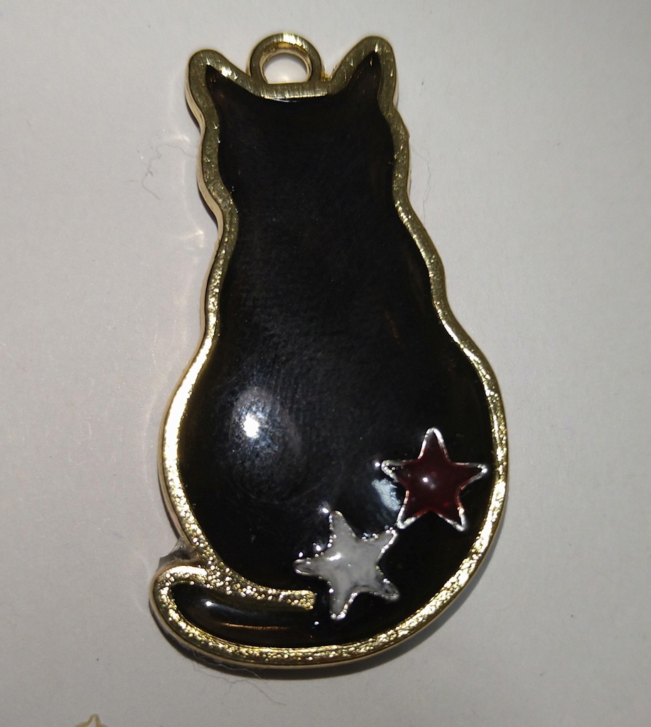 猫のチャーム