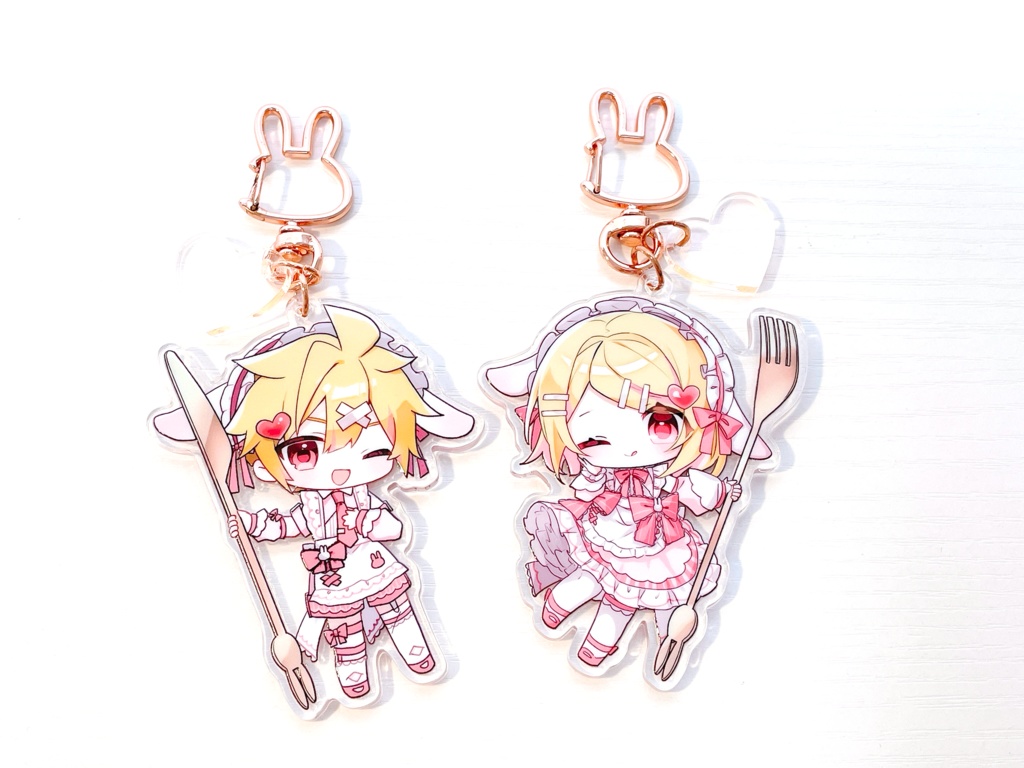 メイドアクキー