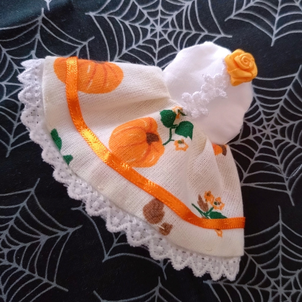 ハロウィンドレス 