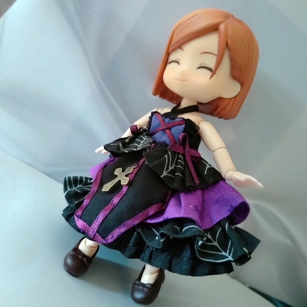 ダークラヴェンダードレス