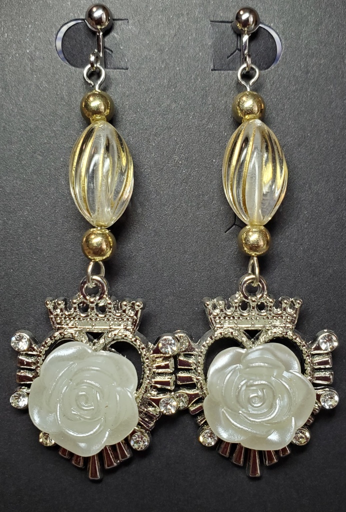 薔薇の綺麗なイヤリング(ピアス)