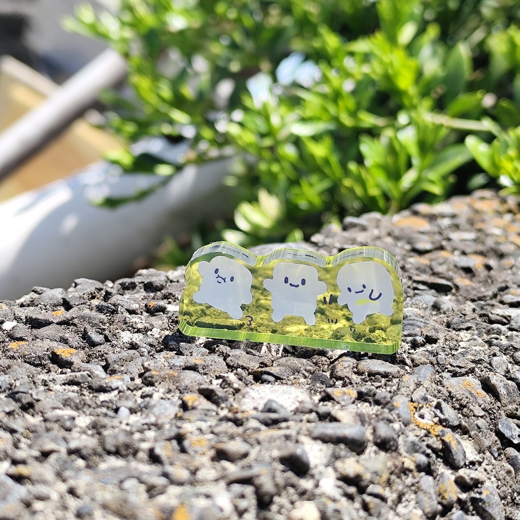 3匹のぬりかべアクリルブロック