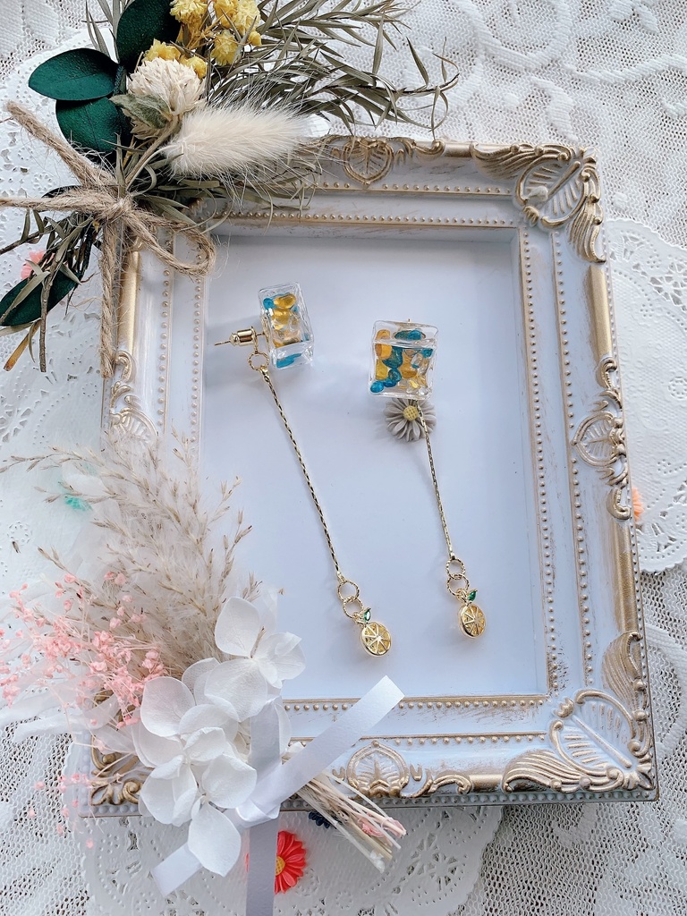 何かイメージしたピアス⑯