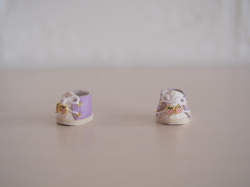 いちごシューズ