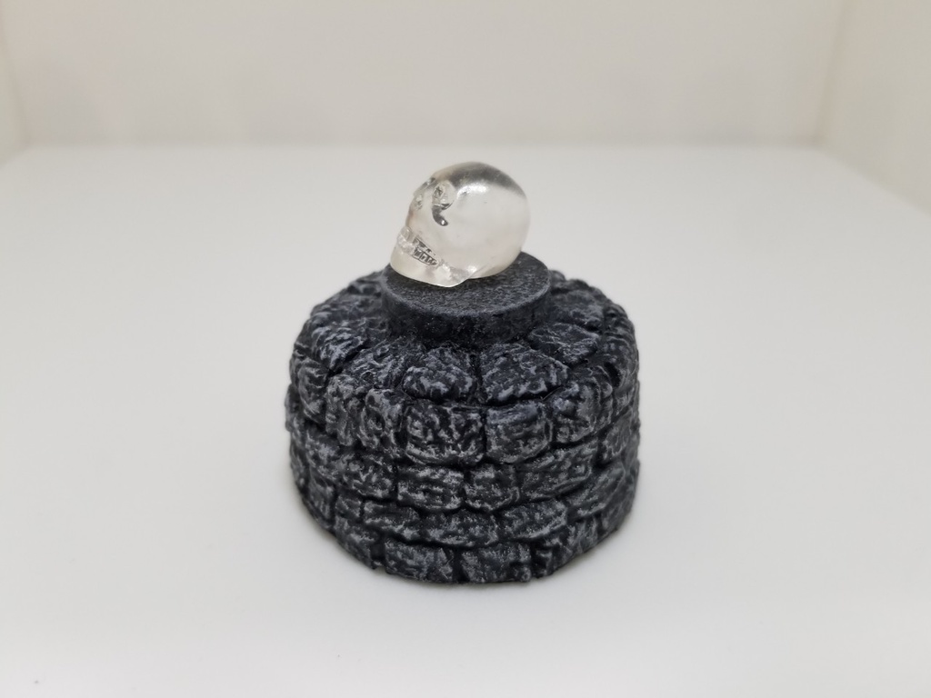 【光る!】七色に光るクリスタルスカルフィギュア【塗装済み完成品】