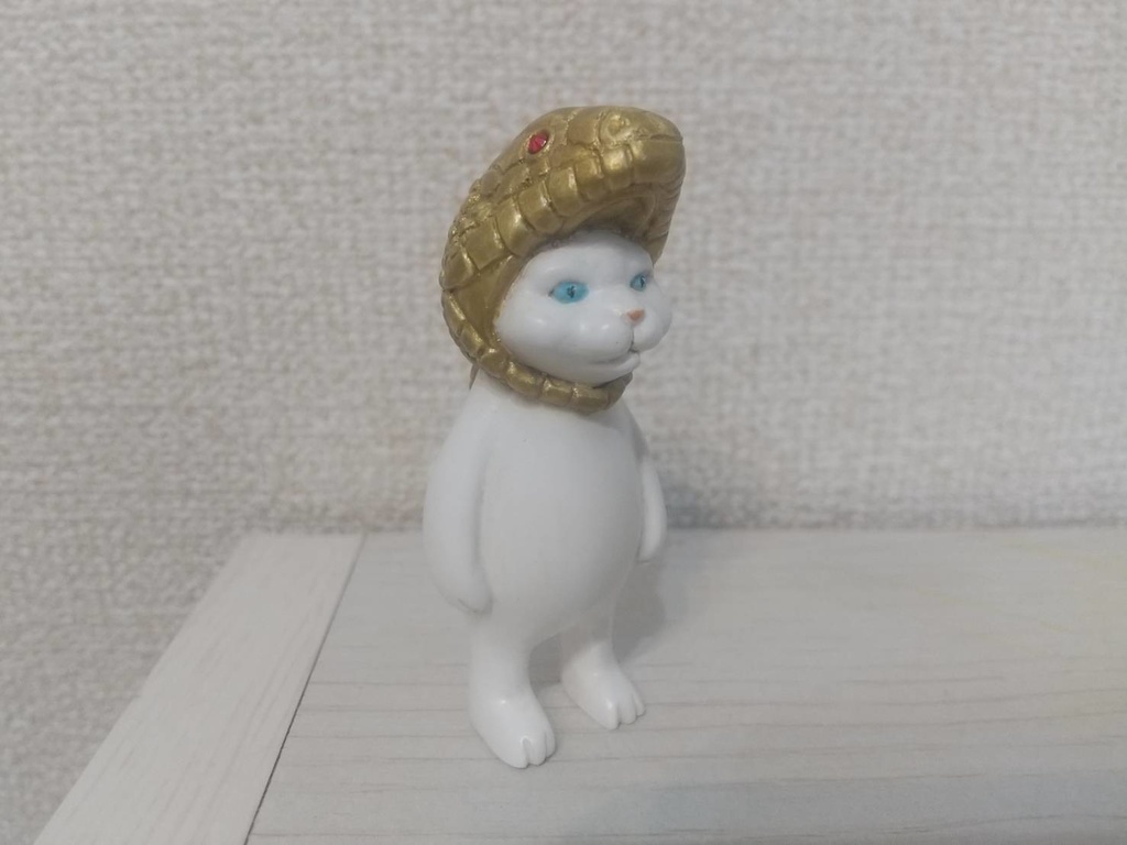 【かぶり猫】干支キャット・巳 【塗装済み完成品】