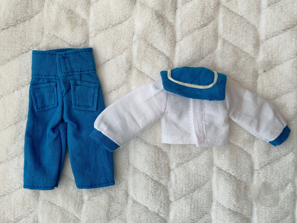 "シチリアの追憶"用セーラー服