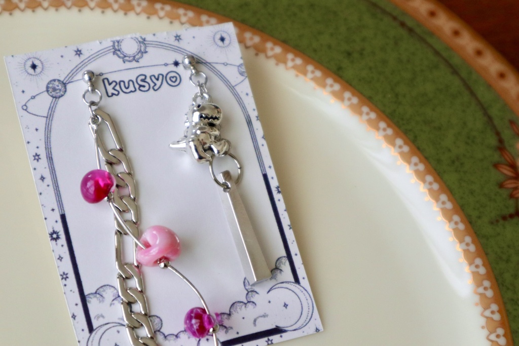 【非公式】Oriensイメージアクセ※ピアスへ変更可能