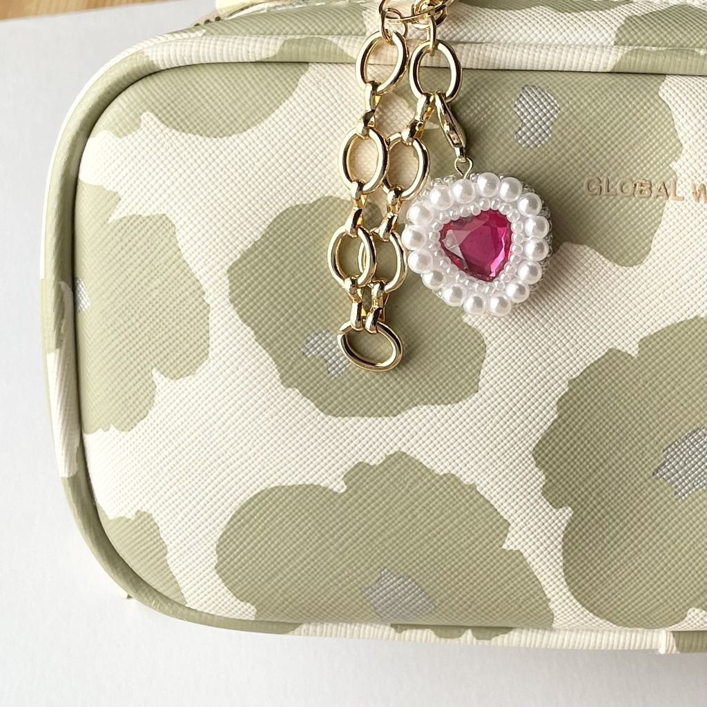 匿名配送 ホワイトハートのバッグチャーム 推し活 推し色