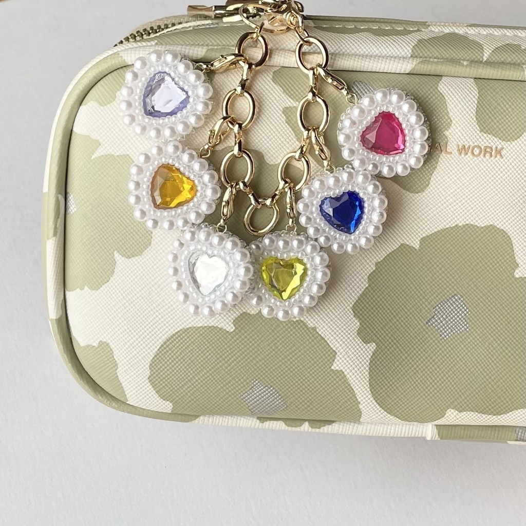 匿名配送 ホワイトハートのバッグチャーム 推し活 推し色