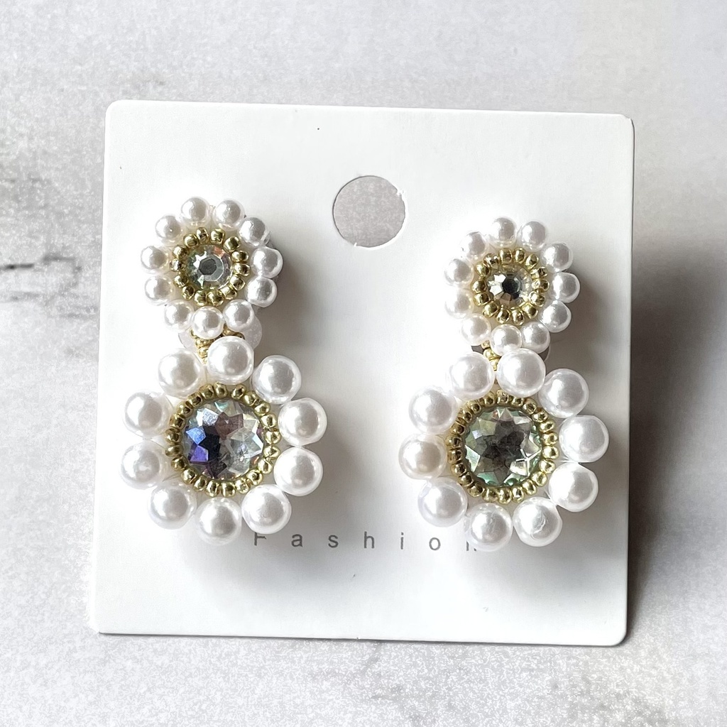 003 ハンドメイド イヤリング ビーズ刺繍 パール お花 シルバー ...