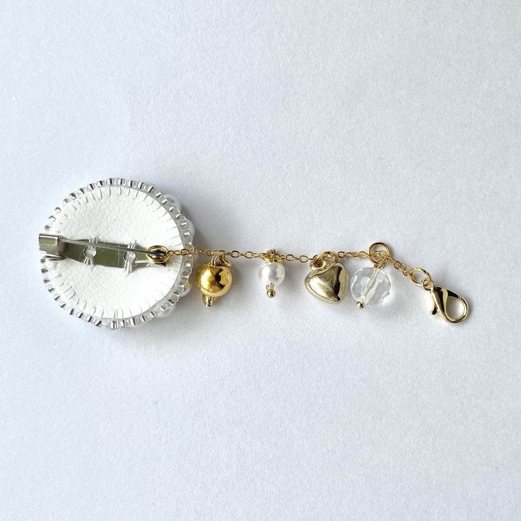 019 匿名配送 ハンドメイド ビーズ刺繍 ブローチ コサージュ 推し活 推し色 グレー