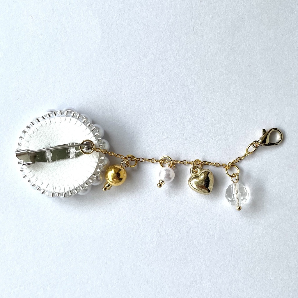 021 匿名配送 ハンドメイド ビーズ刺繍 ブローチ コサージュ 推し活 推し色 紫