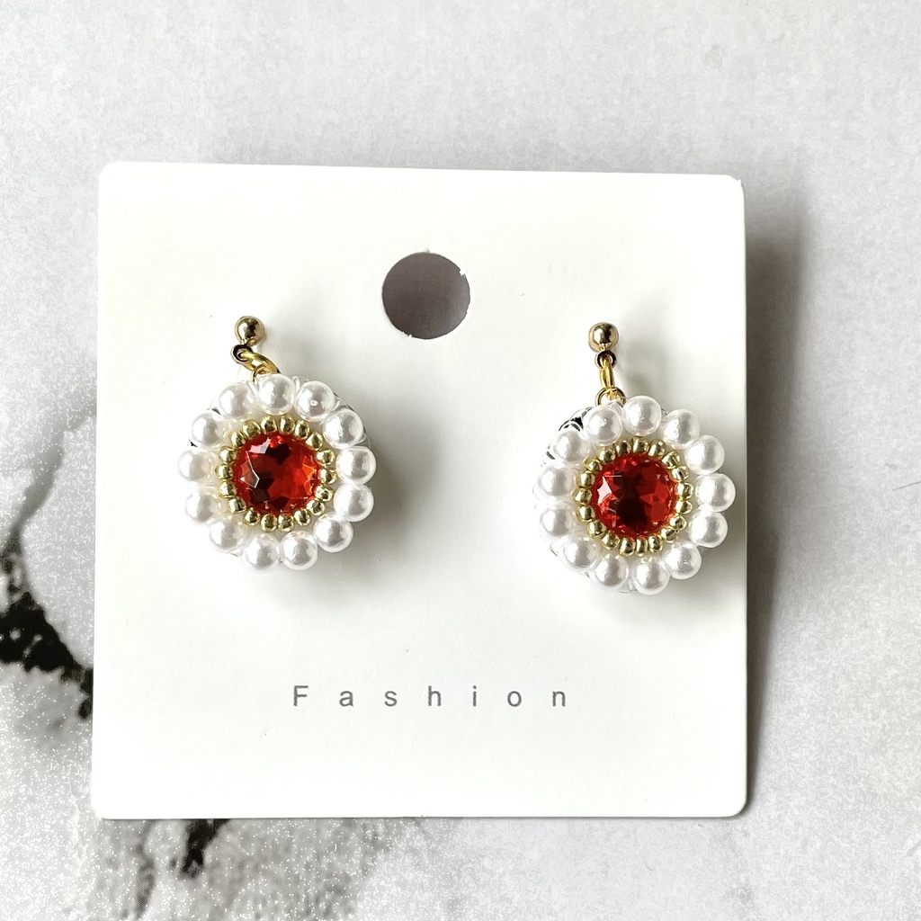 022 匿名配送 ハンドメイド ビーズ刺繍 ノンホールピアス 推し活 推し色 赤