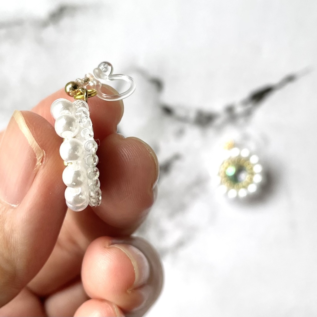 025 匿名配送 ハンドメイド ビーズ刺繍 ノンホールピアス 推し活 推し色 シルバー グレー