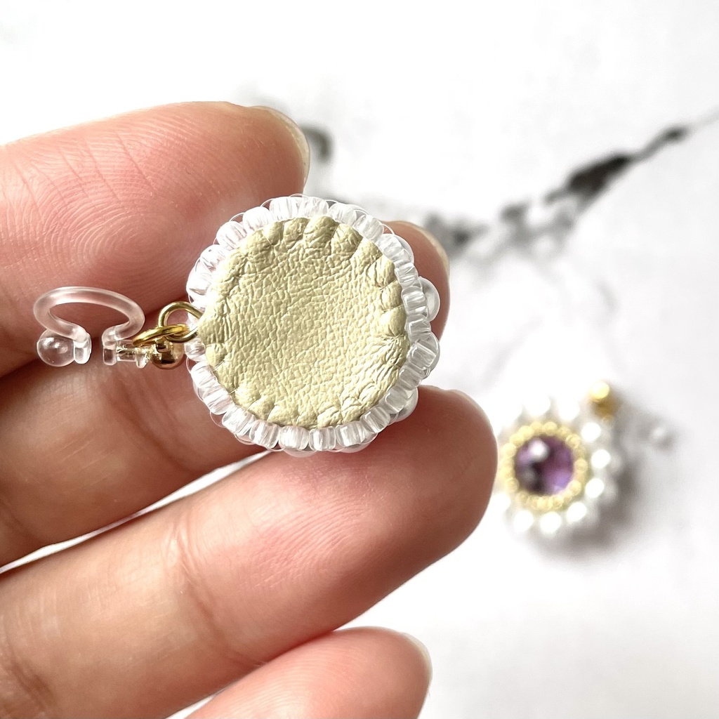 027 匿名配送 ハンドメイド ビーズ刺繍 ノンホールピアス 推し活 推し色 紫