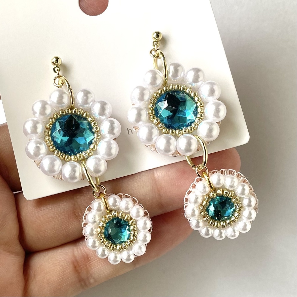 029 匿名配送 ハンドメイド ビーズ刺繍 ピアス 推し活 推し色 青 水色