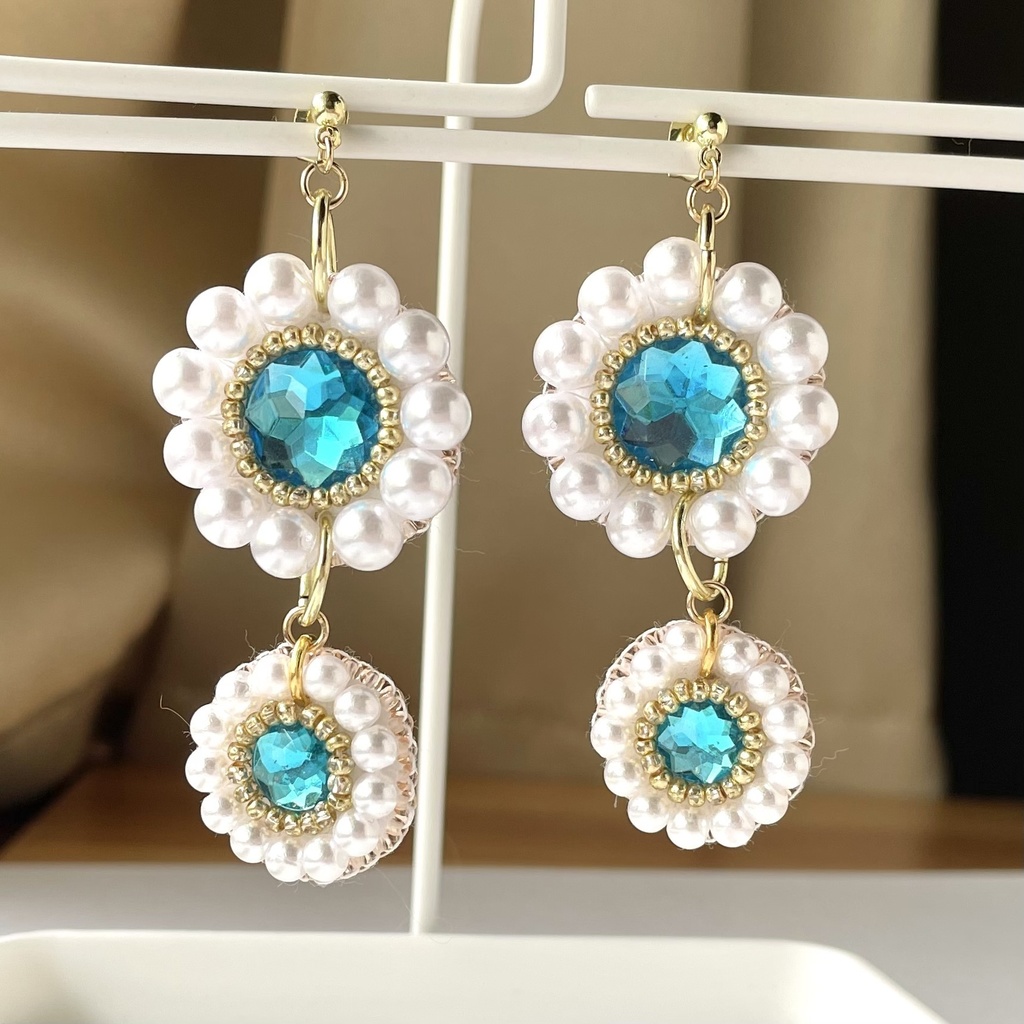 029 匿名配送 ハンドメイド ビーズ刺繍 ピアス 推し活 推し色 青 水色