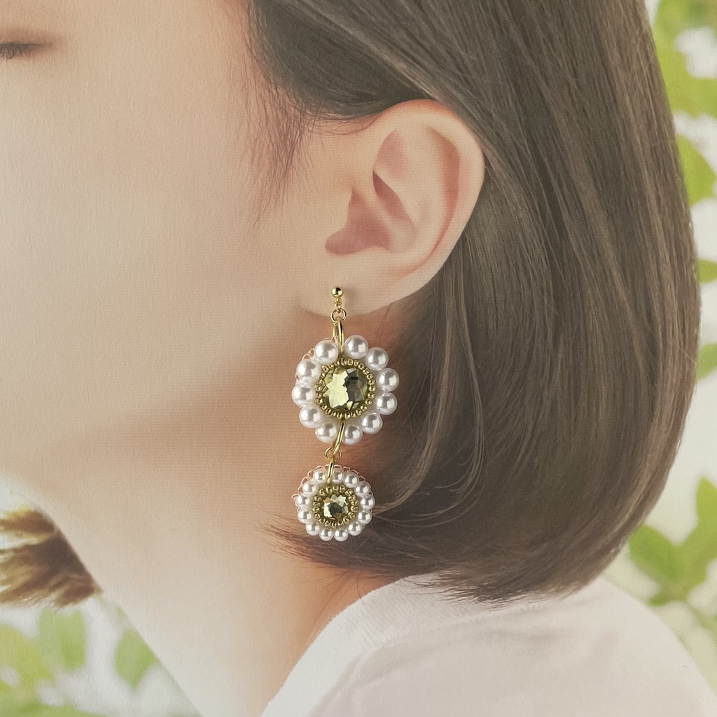 030 匿名配送 ハンドメイド ビーズ刺繍 ピアス 推し活 推し色 黄色