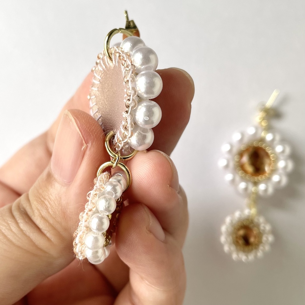 032 匿名配送 ハンドメイド ビーズ刺繍 ピアス 推し活 推し色 オレンジ