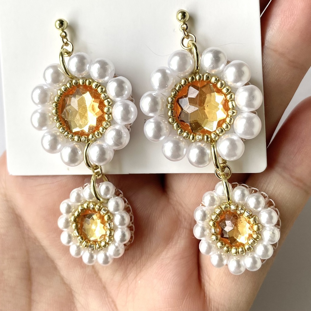 032 匿名配送 ハンドメイド ビーズ刺繍 ピアス 推し活 推し色 オレンジ