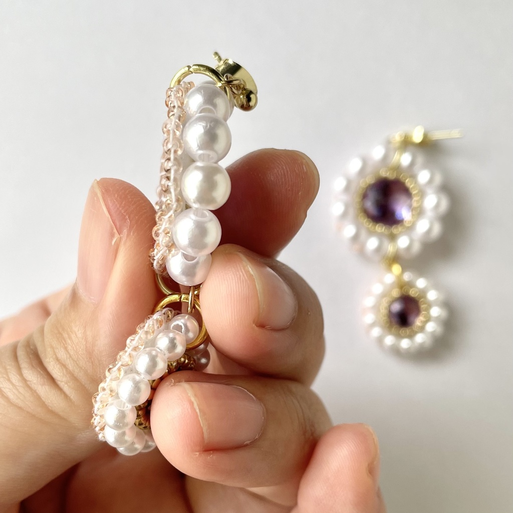 033 匿名配送 ハンドメイド ビーズ刺繍 ピアス 推し活 推し色 紫