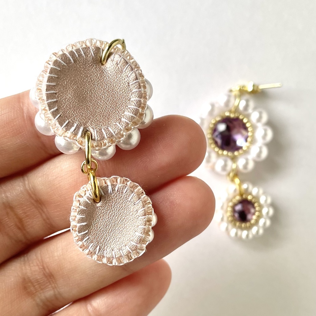 033 匿名配送 ハンドメイド ビーズ刺繍 ピアス 推し活 推し色 紫