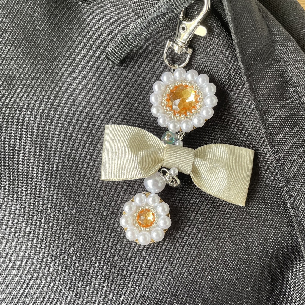 038 匿名配送 ハンドメイド ビーズ刺繍 キーホルダー バッグチャーム 推し活 推し色 オレンジ